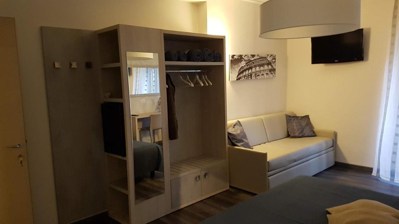 Domus Roma Otel Dış mekan fotoğraf